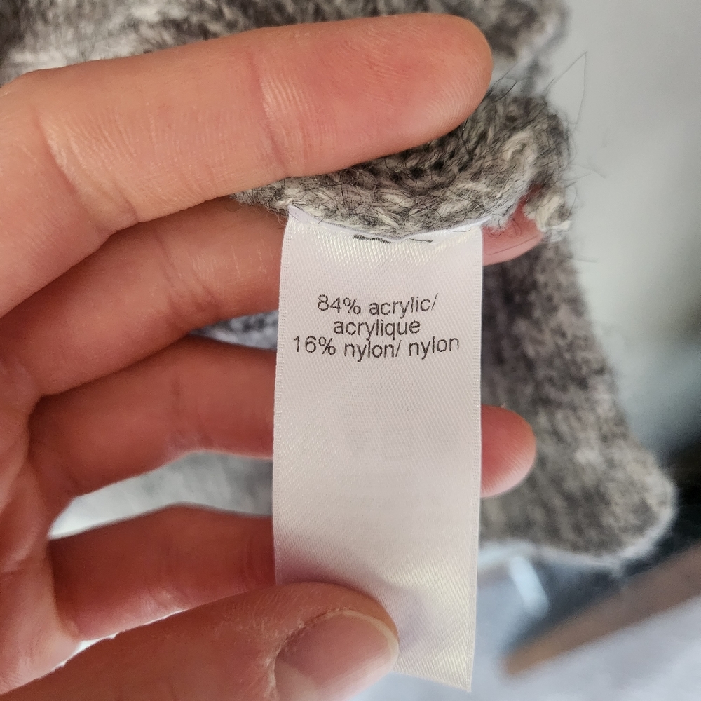 Maurices Sweater - Picture 4 of 8